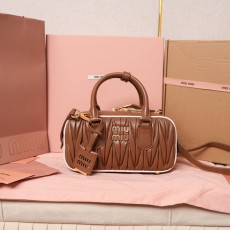 miumiu 5BB142